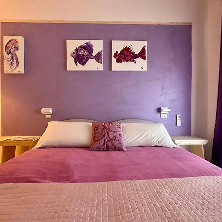 Casa Del Palombaro Hotell Le Grazie  Eksteriør bilde